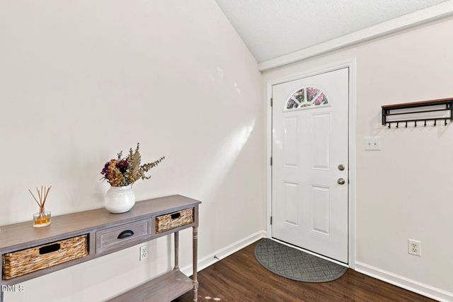 4 Crystal Oaks Court, Durham, NC 27707