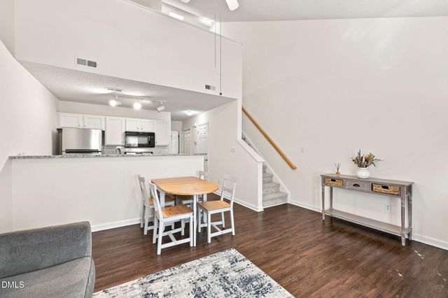 4 Crystal Oaks Court, Durham, NC 27707