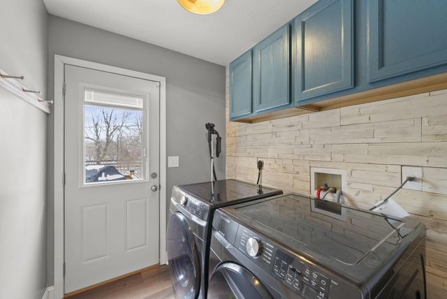 3277 Longspur Drive, Columbus, OH 43228