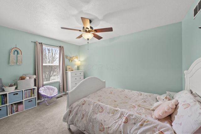 3277 Longspur Drive, Columbus, OH 43228