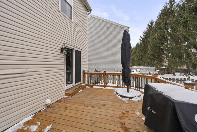 3277 Longspur Drive, Columbus, OH 43228