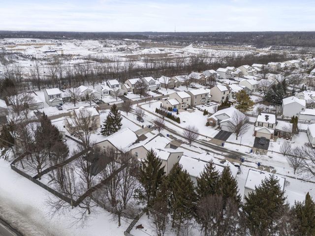 3277 Longspur Drive, Columbus, OH 43228