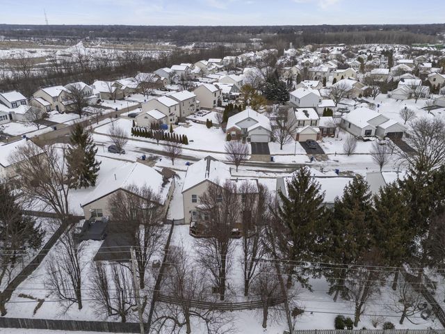 3277 Longspur Drive, Columbus, OH 43228