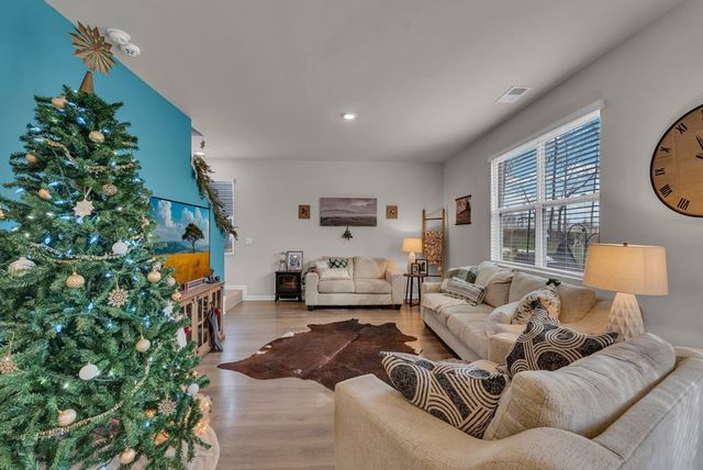 227 Harris Ln, Baxter, TN 38544