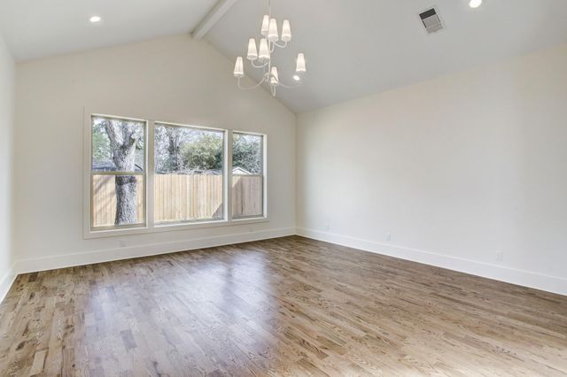 1514 Chantilly Lane, Houston, TX 77018