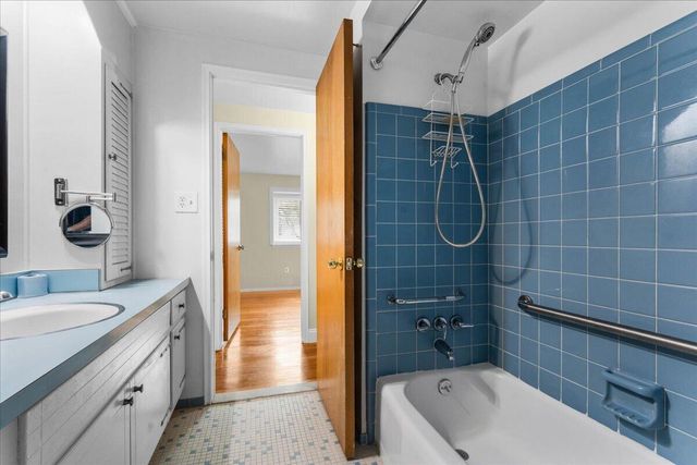 6709 Wild Ridge Lane, West Bloomfield Twp, MI 48322