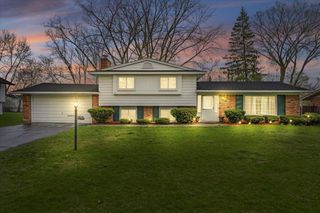 6709 Wild Ridge Lane, West Bloomfield Twp, MI 48322