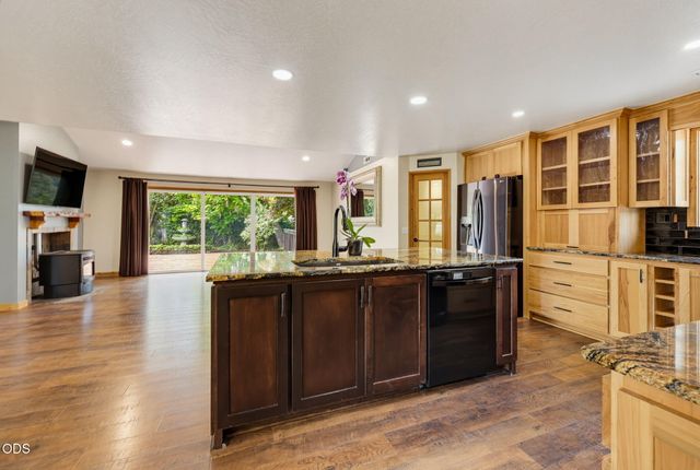 1451 Bluebonnet Avenue, Medford, OR 97504