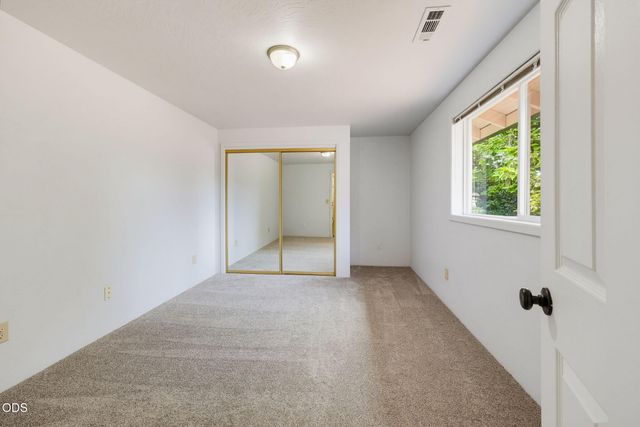 1451 Bluebonnet Avenue, Medford, OR 97504