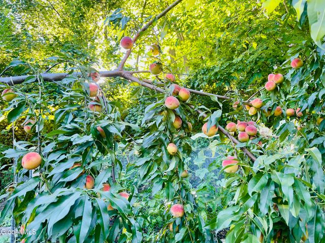 32 Twin Channels Road, Queensbury, NY 12804