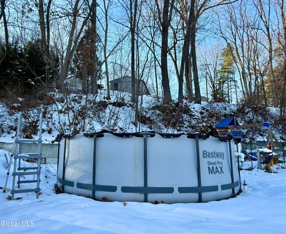 32 Twin Channels Road, Queensbury, NY 12804