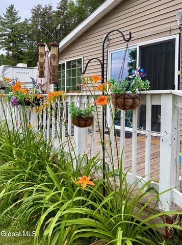 32 Twin Channels Road, Queensbury, NY 12804