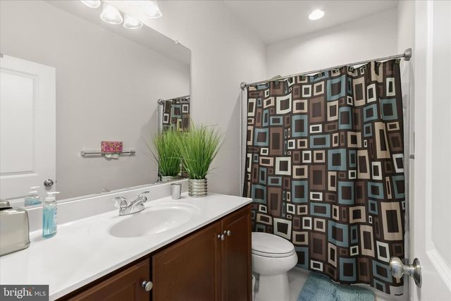 13502 WINDY MEADOW LN, Silver Spring, MD 20906