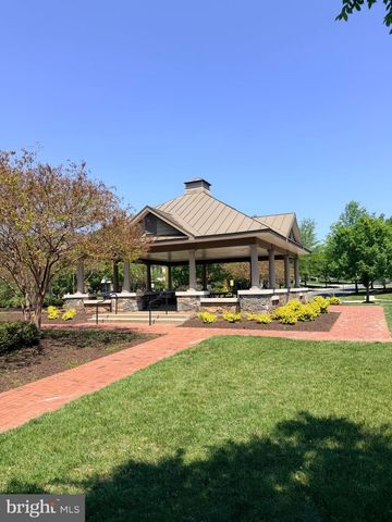 13502 WINDY MEADOW LN, Silver Spring, MD 20906