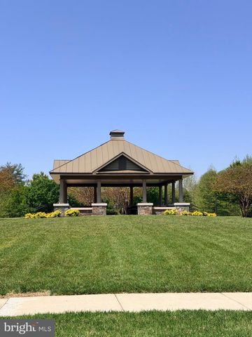 13502 WINDY MEADOW LN, Silver Spring, MD 20906