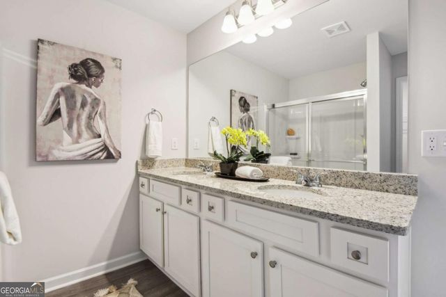 203 Switcher Court, Union City, GA 30291