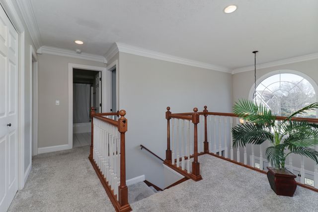 3 Pebblebrook Court, Bloomington, IL 61705