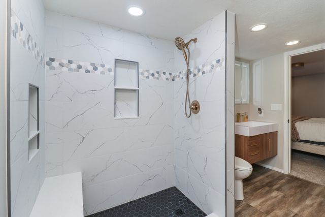 3 Pebblebrook Court, Bloomington, IL 61705