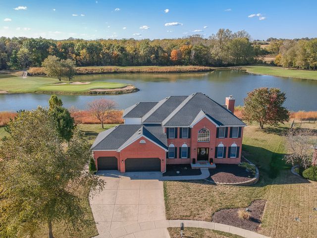 3 Pebblebrook Court, Bloomington, IL 61705