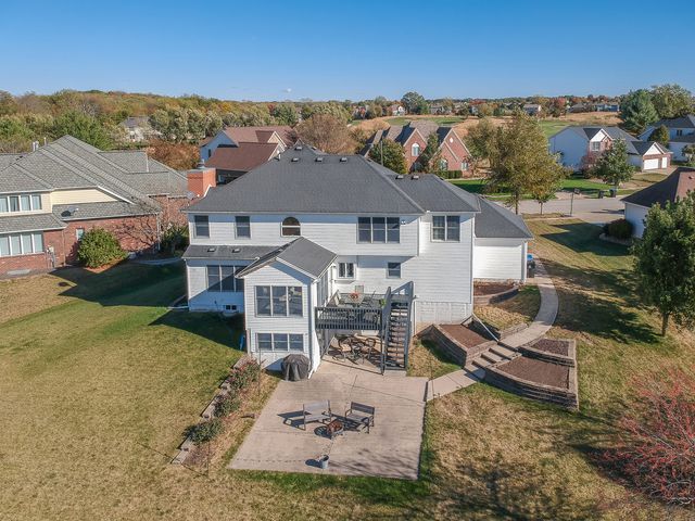 3 Pebblebrook Court, Bloomington, IL 61705