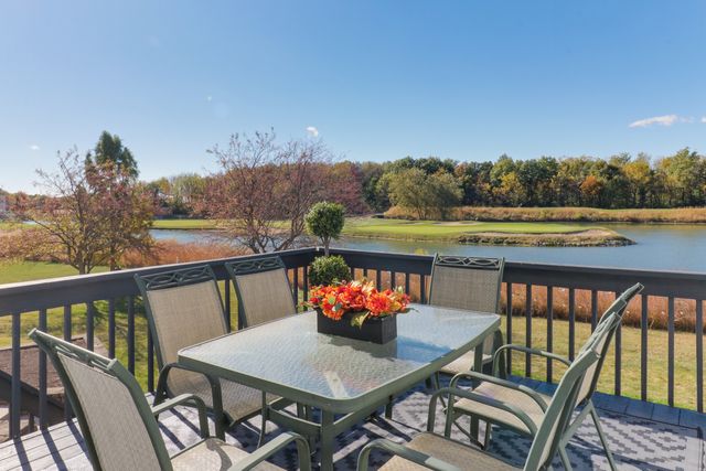 3 Pebblebrook Court, Bloomington, IL 61705