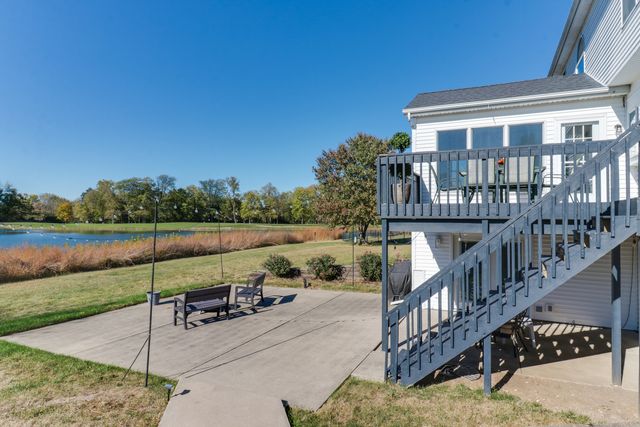 3 Pebblebrook Court, Bloomington, IL 61705