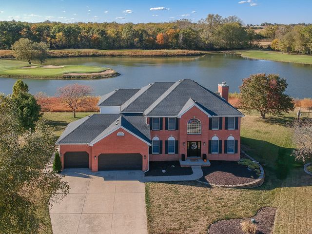 3 Pebblebrook Court, Bloomington, IL 61705