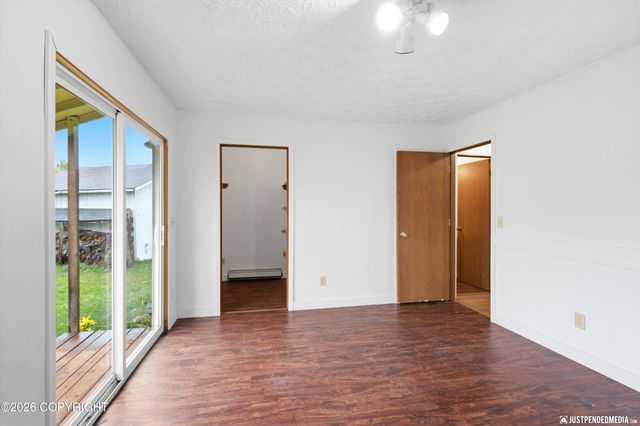 1129 Fred Circle, Anchorage, AK 99515