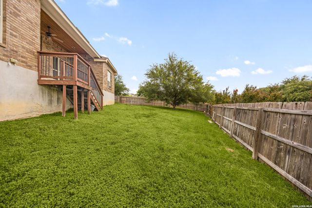 13701 TRAILSIDE LN, Live Oak, TX 78233