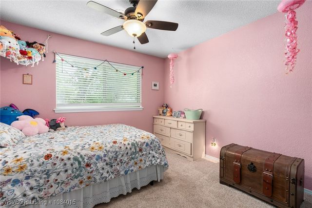 604 N Division Street, Lavaca, AR 72941