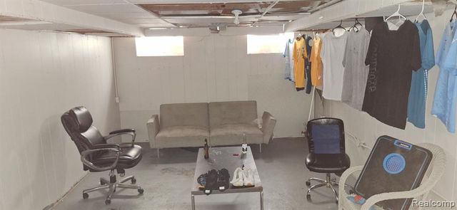 14931 Rossini Drive, Detroit, MI 48205