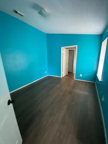 15823 Ridgecroft Road, Houston, TX 77053