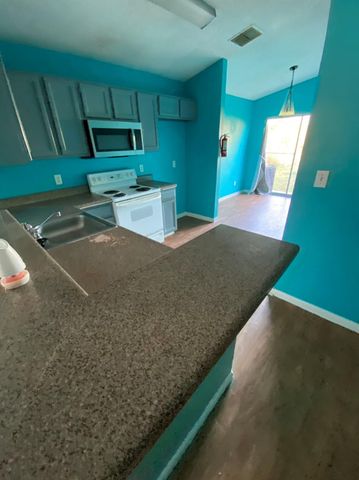 15823 Ridgecroft Road, Houston, TX 77053