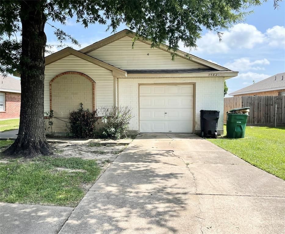 15823 Ridgecroft Road, Houston, TX 77053