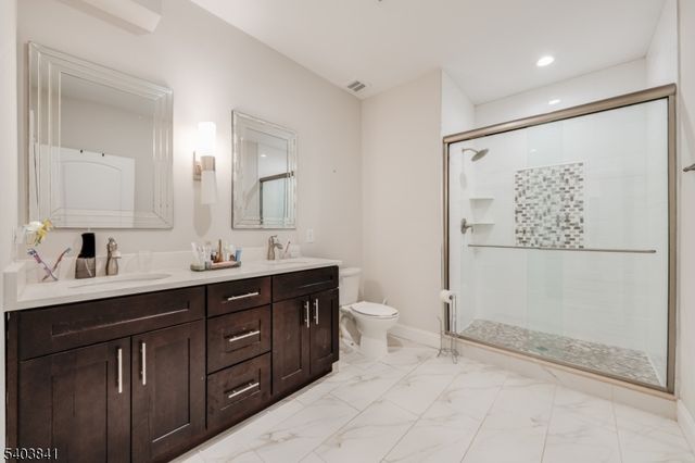 231 N Branch River Rd 231, Branchburg Twp., NJ 08876