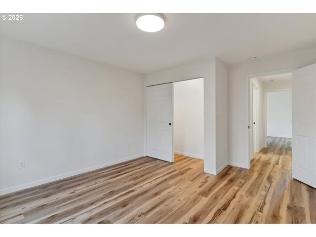 4623 Ne SUMNER St, Portland, OR 97218