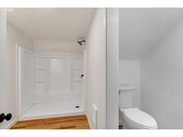 4623 Ne SUMNER St, Portland, OR 97218