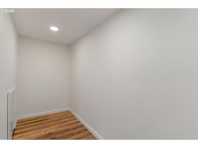 4623 Ne SUMNER St, Portland, OR 97218