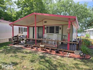 10001 E Goodall #372 Road 372, Durand, MI 48429