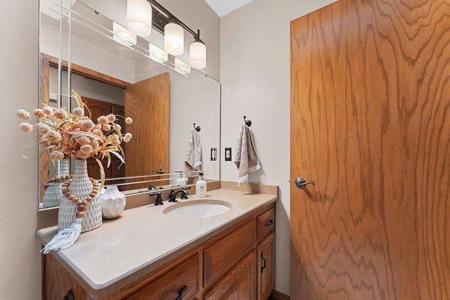 2554 JODY DRIVE, New Franken, WI 54229