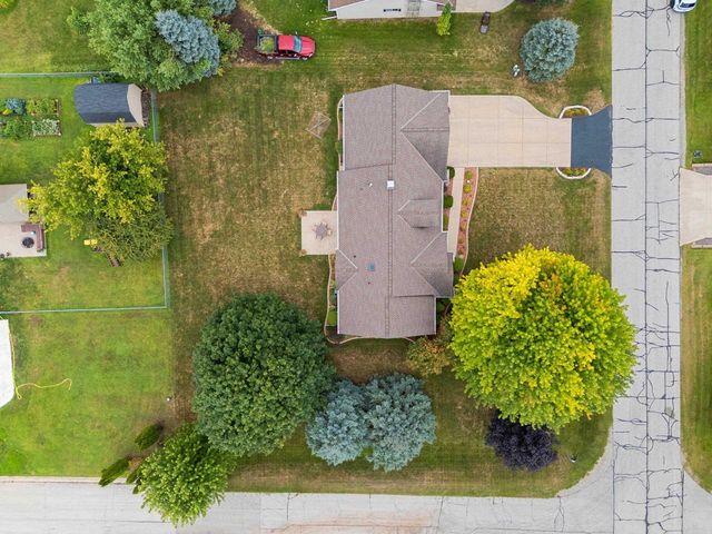 2554 JODY DRIVE, New Franken, WI 54229