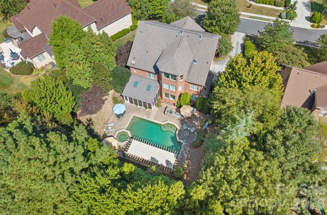 1104 Longwood Court, Matthews, NC 28104