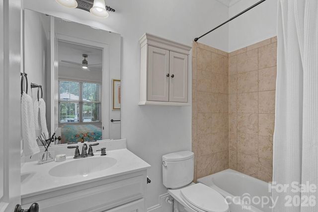 1104 Longwood Court, Matthews, NC 28104