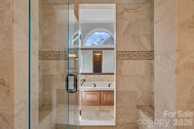 1104 Longwood Court, Matthews, NC 28104