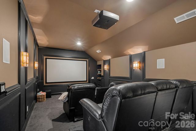 1104 Longwood Court, Matthews, NC 28104