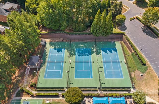 1104 Longwood Court, Matthews, NC 28104