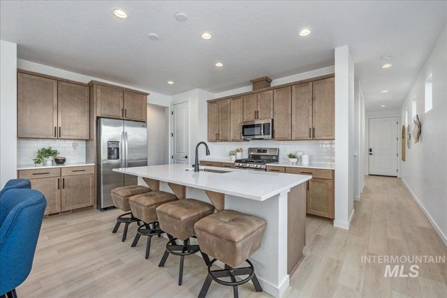 1218 Stirling Meadows Ct, Middleton, ID 83644