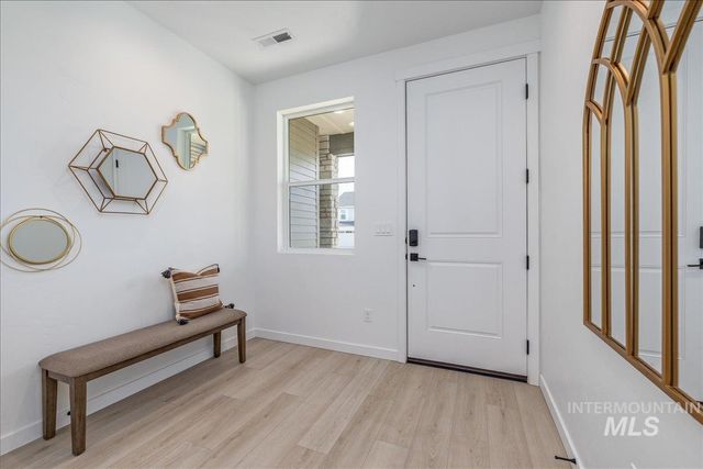 1218 Stirling Meadows Ct, Middleton, ID 83644