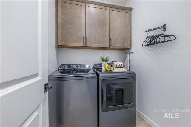 1218 Stirling Meadows Ct, Middleton, ID 83644