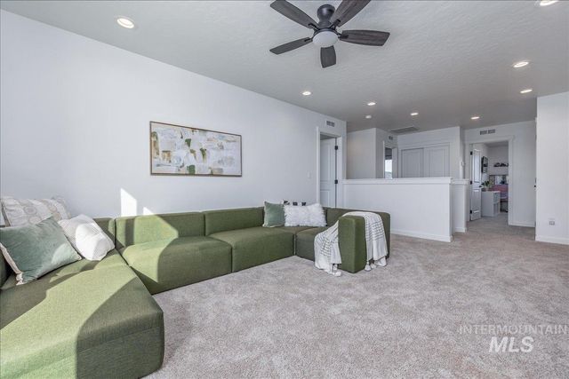 1218 Stirling Meadows Ct, Middleton, ID 83644